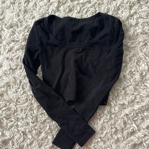 Black tight crop top